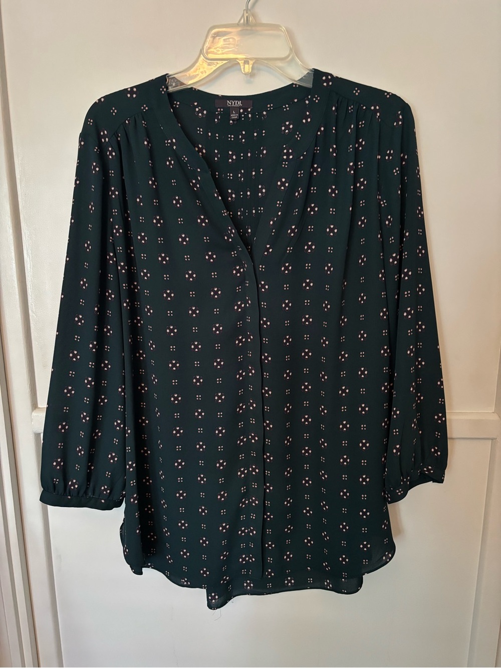 Women’s Dark Green Pintuck Back Printed Blouse L